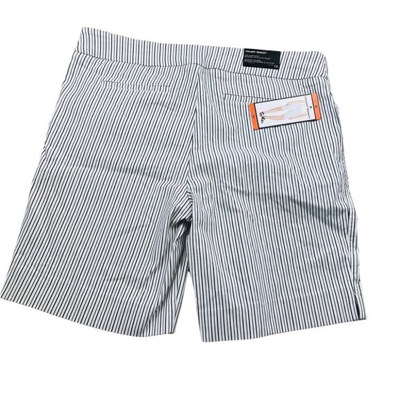 Hilary Radley Stripped Sit At Waist Bermuda Plus Size Women Short Size 16 - Picture 2 of 14